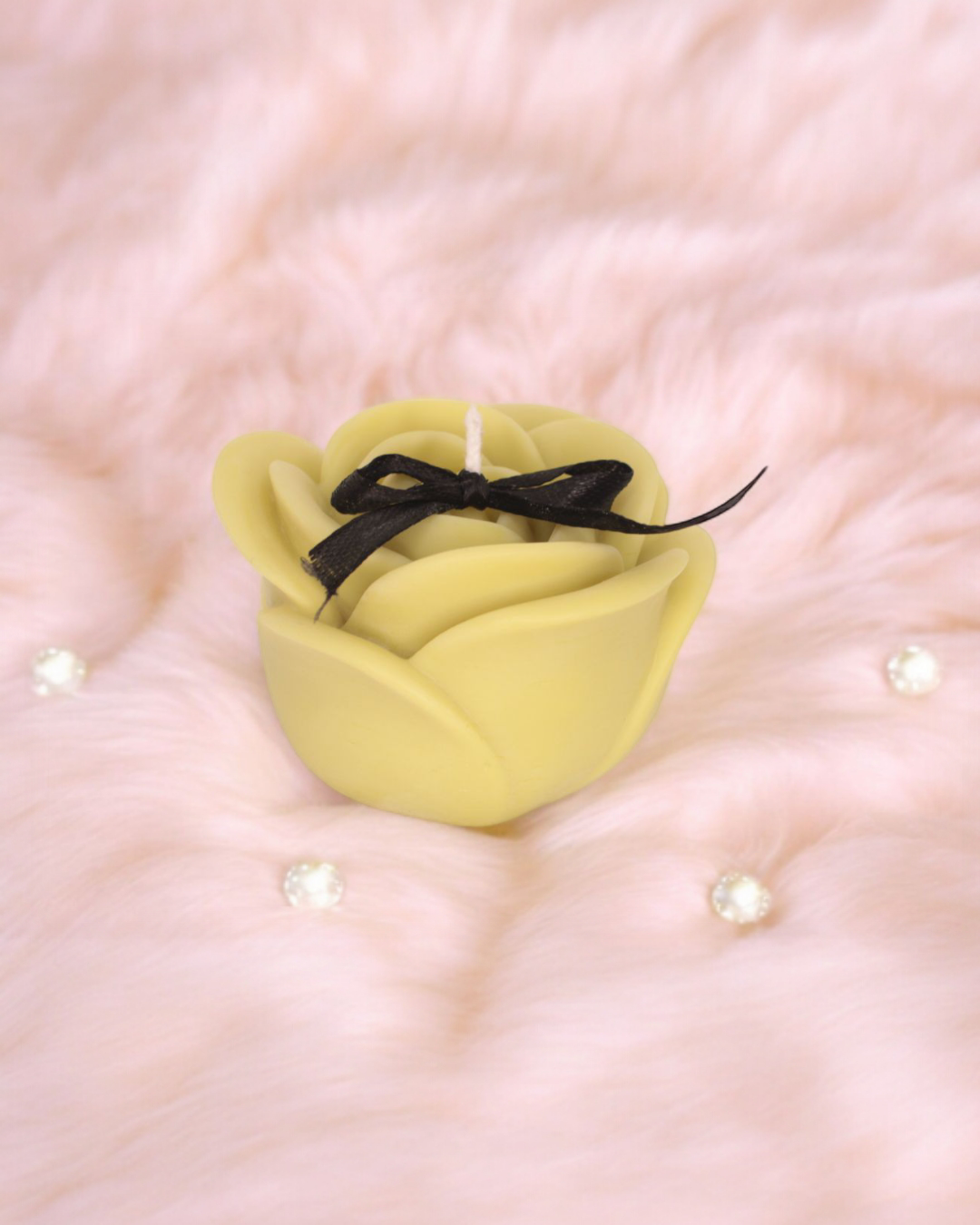 Whispers of Spring: Scented Candles (Flat Rose 100gm) Lime