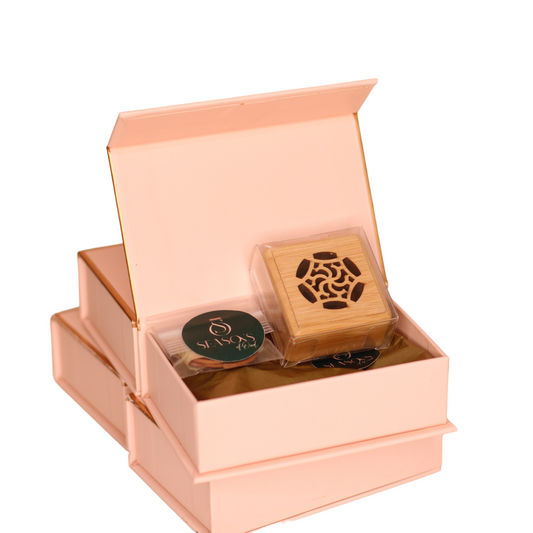5 Pieces Oud Sticks with Mini Wooden Box Gift Set